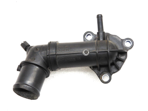 Oriģināls termostata korpuss FIAT SAAB SUZUKI GENERAL MOTORS