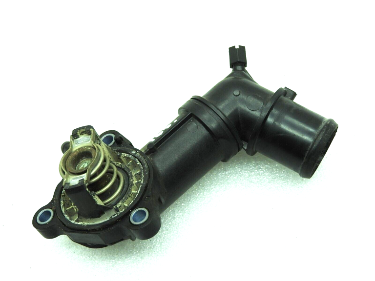 Oriģināls termostata korpuss FIAT SAAB SUZUKI GENERAL MOTORS