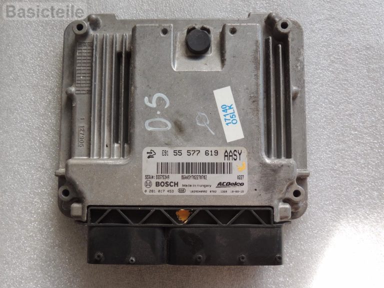 Opel Astra J Insignia A Meriva B Dzinēja vadības bloks 55577619 0281017453 EDC17C19
