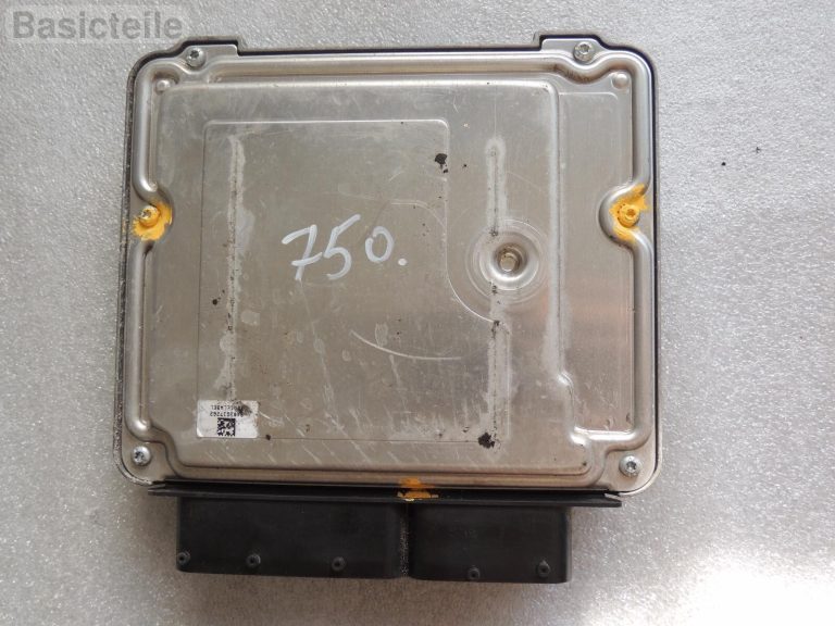 Opel Astra J Insignia A Meriva B Dzinēja vadības bloks 55577619 0281017453 EDC17C19