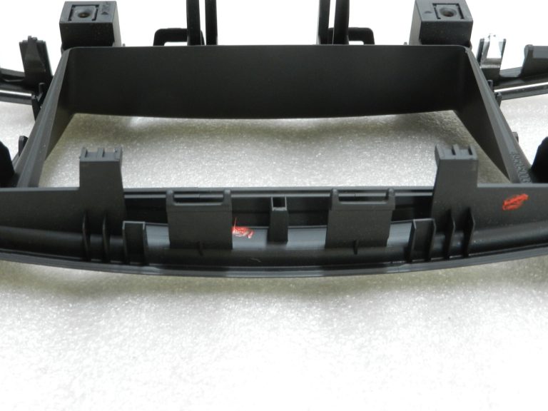 Opel Insignia A Dashboard 7″ Navi radio pārsegs melns 13321696