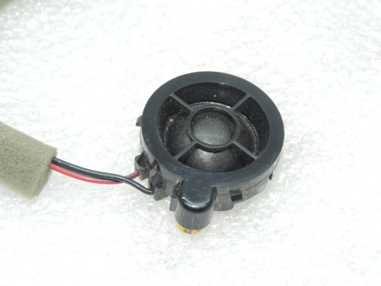 Oriģinālais Opel Insignia B skaļruņa augstfrekvences skaļrunis priekšējo durvju kreisais labais 22973994