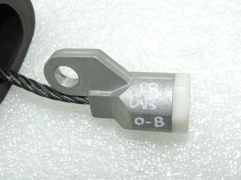 Oriģināls Opel Insignia B drošības jostas stiprinājums, priekšējais labais 39083473 39135311