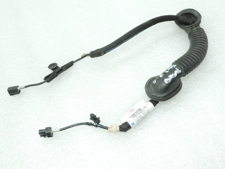 Oriģinālā Opel Insignia B radio antenas instalācija 39152670