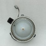 Oriģinālais Opel Insignia B gaisa kondicioniera sildītāja ventilators 39027941 39146851