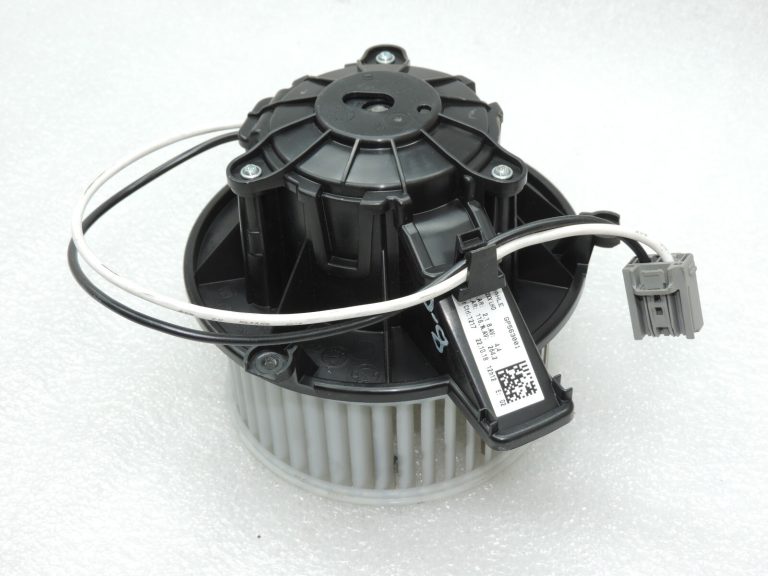 Oriģinālais Opel Insignia B gaisa kondicioniera sildītāja ventilators 39027941 39146851