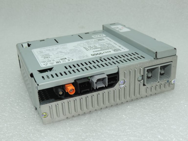 Oriģinālais Opel Insignia B radio informācijas un izklaides bloks 42679960 42679967 42743107