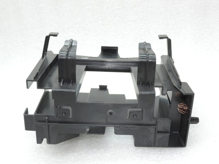 Oriģinālais Opel Insignia B radio informācijas un izklaides ierīču turētāja rāmis 39126563