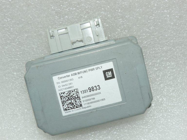 Oriģinālais Opel Insignia B pārveidotāja vadības bloks telephone&navi 13519833 YR00142780