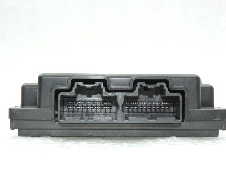 Oriģinālais Opel Insignia B bezatslēgas ieejas vadības bloks 13523236