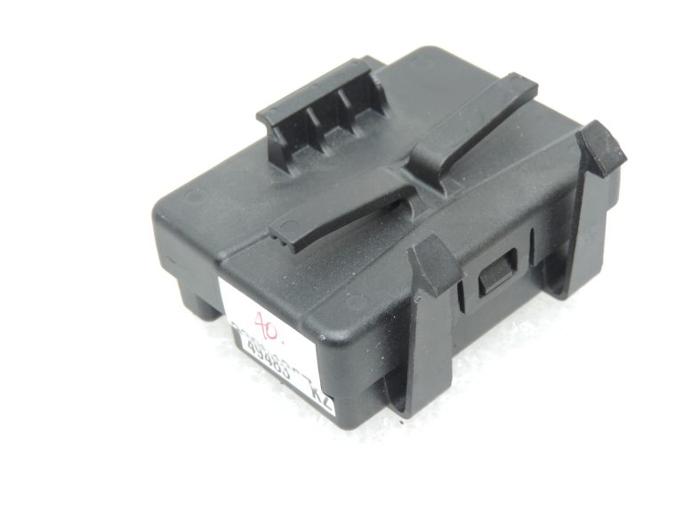 Oriģinālais Opel Insignia B bezatslēgas ieejas signāla uztvērēja vadības bloks 13523281 13595511