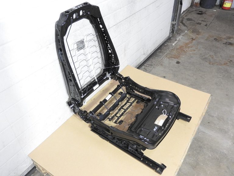OPEL INSIGNIA B Priekšējā pasažiera sēdekļa rāmis Priekšējais labais 13522450 13515136