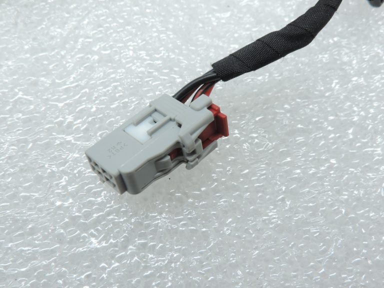 Oriģināls Opel Insignia B Priekšējo sēdekļu atzveltnes apsildes elements kreisais labais 13599917