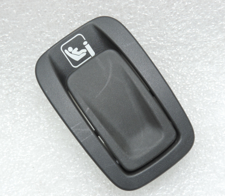 Oriģinālais Opel Insignia B aizmugurējā sēdekļa ISOFIX pārsegs 39086580 39086446