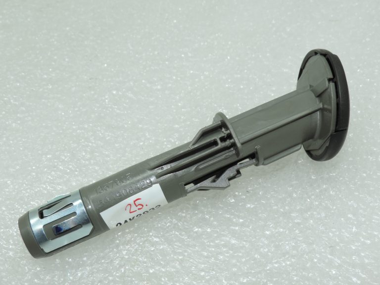 Oriģināls Opel Insignia B aizmugurējā sēdekļa pagalvja uzmavas kronšteins 13359810