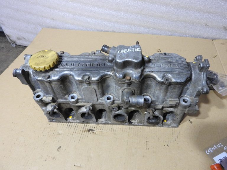 C18NZ Cilindra galva ar sadales vārpstas korpusu un sadales vārpstu Priekš Opel