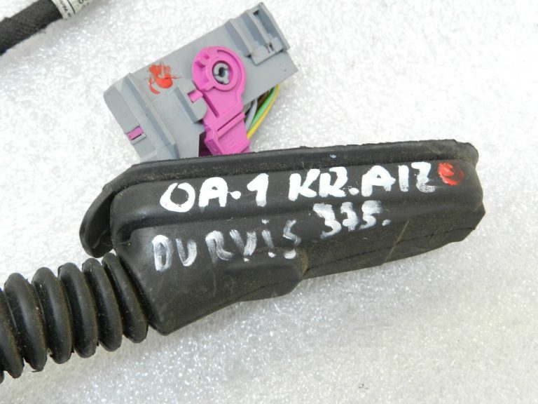 Opel Astra K Kombi Durvju instalācija Aizmugurējā kreisā 39015022