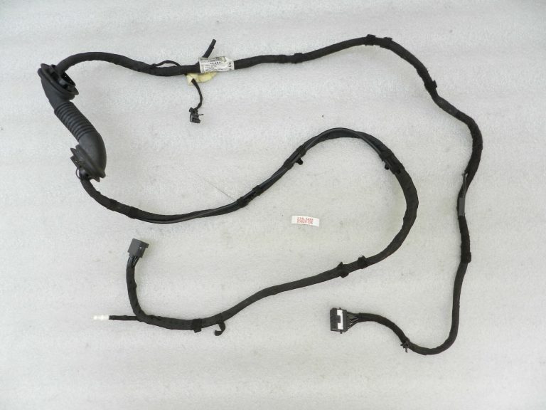 Opel Astra K Kombi Aizmugurējo durvju instalācijas pagarinājums 39008494