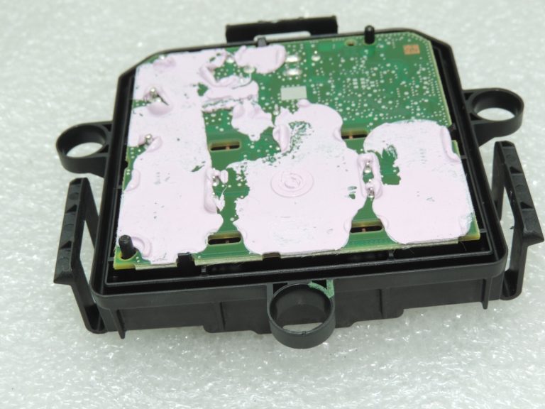 Opel Astra K sildītāja ventilatora motora rezerves daļas shēma 39010173 13497776