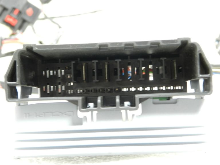 Opel Astra K 1.6CDTi B16DTE Drošinātāju kārbas vadu instalācija 39019494