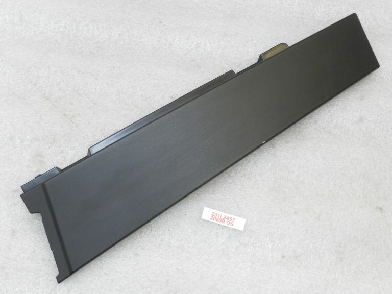 Opel Astra K Kombi Aizmugurējā labās puses loga rāmja līstes melnas 39028473