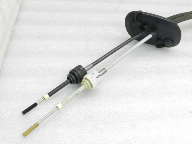 Opel Astra K M32 manuālā pārnesumkārbas vadības trose 55486232