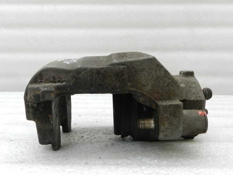 Opel Astra K Kombi priekšējais labais bremžu suports 300MM bremžu diskam 39031263