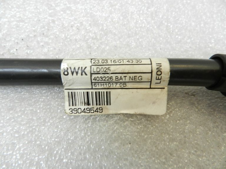 Opel Astra K Kombi Akumulatora negatīvais pols Negatīvais pols Strāvas sensors 39049549