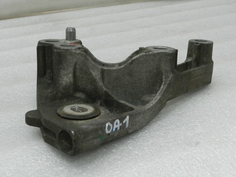 Opel Astra K 1.6CDTi B16DTE Dzinēja stiprinājums Aizmugures amortizators 13364129