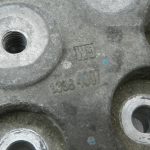 Opel Astra K 1.6CDTi B16DTE Pārnesumkārbas gultņa kronšteins pa kreisi 13364007