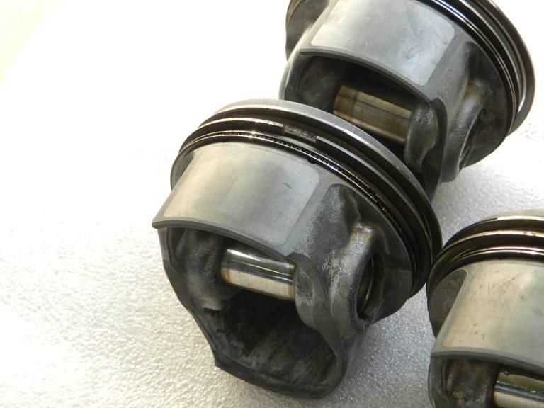 4x oriģinālais virzuļa oriģinālais virzulis Opel 1.4 Turbo B14NET A14NET Standard 55580184, 25195023, 625133