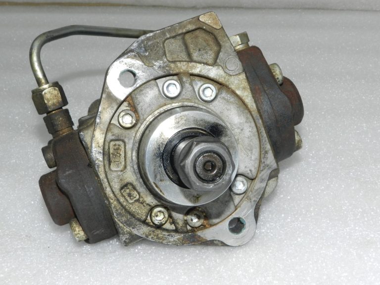 Opel Mokka I (J13) B16DTH 1.6 CDTI augstspiediena sūknis 55490709, 95528384, 55508598