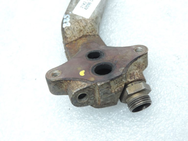 Opel Omega B Sintra 2.5i 3.0i V6 X25XE X30XE EGR vārsta adaptera caurule 90412573
