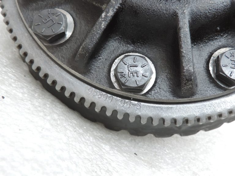 Opel Frontera B 3.2 Benzīns Aizmugurējais LSD diferenciālis ar ierobežotu izslīdēšanas koeficientu 4.30 91157008