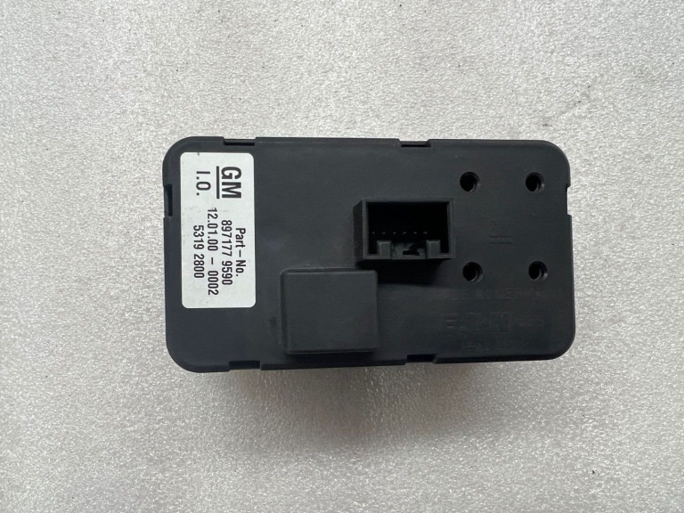 Opel Frontera priekšējo lukturu slēdzis 97177959