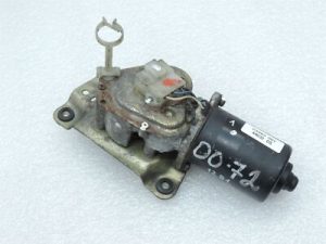 Opel Frontera B Priekšējais tīrītāja motors Vējstikla tīrītāja motors 97124957