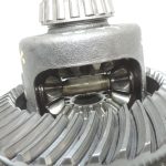 Opel Frontera B 2.2 DTi aizmugurējais LSD diferenciālis ar ierobežotu izslīdēšanas koeficientu 4.30 93184585