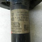 Opel Astra K Kombi 1.6CDTi B16DTE 81KW Priekšējais labais amortizators 39039574