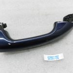 Mercedes W205 ārējo durvju rokturis priekšējais labās puses A0997601559 Krāsa 890U Canvasite Blue
