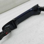 Mercedes W205 ārējo durvju rokturis priekšējais labās puses A0997601559 Krāsa 890U Canvasite Blue