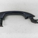 Mercedes W205 ārējo durvju rokturis priekšējais labās puses A0997601559 Krāsa 890U Canvasite Blue