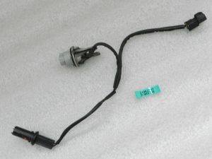 Chevrolet Orlando luktura turētāja ligzda priekšējā luktura labā kreisā puse