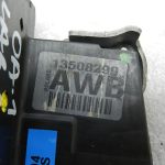 Opel Astra K durvju slēdzene aizmugurējā labā durvju slēdzene labajā pusē 13508299 AWB