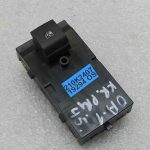 Opel Astra K Priekšējais labās puses logu regulatora slēdzis Logu slēdzis 13408448