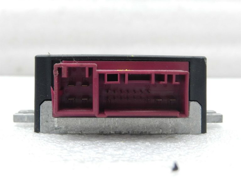 BMW E60 E61 E61 E70 E71 E71 E87 E90 E90 E91 E92 Vadības bloks degvielas sūknis 7276046 7407513