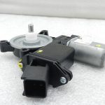 Opel Astra K Aizmugurējā kreisā loga regulatora motors Logu motors C46111-100