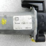 Opel Astra K Aizmugurējā kreisā loga regulatora motors Logu motors C46111-100