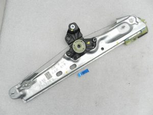 Opel Astra K aizmugurējā labā elektriskā loga regulatora saikne bez motora 13406678