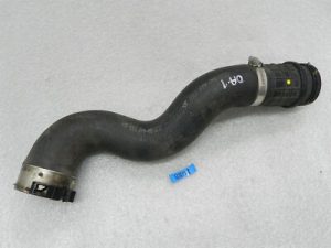 Opel Astra K 1.6CDTi B16DTE Ieplūdes gaisa vada šļūtene starpdzesētāja gaisa vadam 39014321