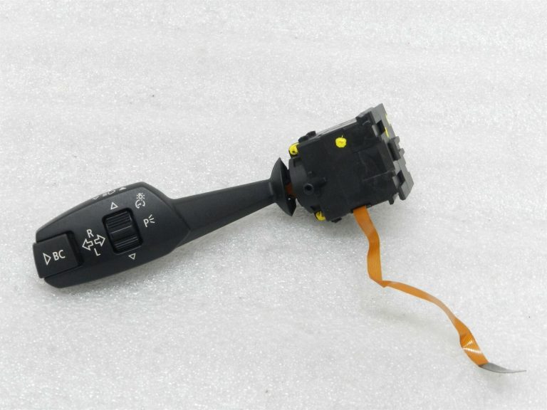 BMW E90 E90 E92 E93 Pagrieziena signāla slēdzis Stūres slēdzis 6962676 01108100